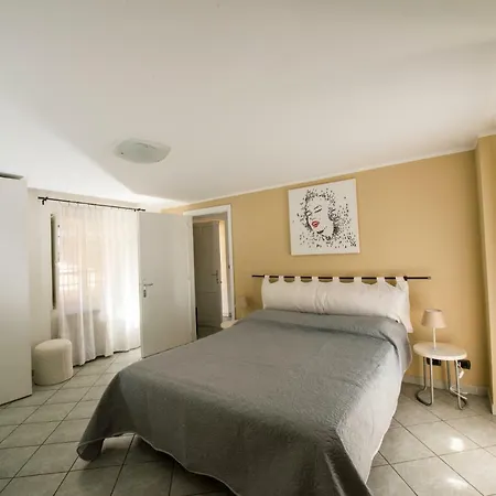 La Fiorana Ivrea Aparthotel Exterior photo